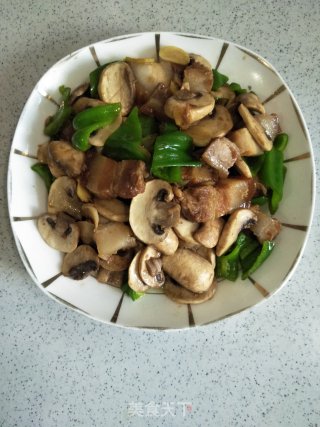 Stir-fried Mushrooms with Red Braised Pork recipe