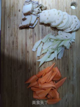 Fried Lotus Root Slices with Bacon recipe