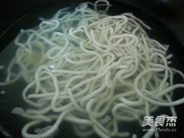 Japanese Pork Bone Udon Noodles recipe