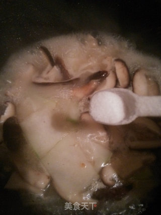 Winter Melon and Mushroom Soup recipe