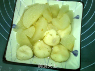 [guangdong] Horseshoe Snow Pear Juice recipe