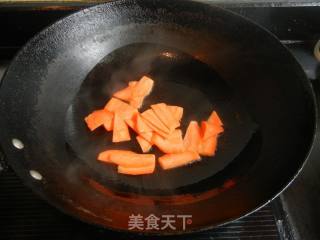 Stir-fried Sausage with Winter Bamboo Shoots recipe