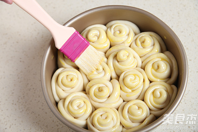 Romance and Delicious Rose Flower Bread recipe