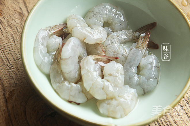 Emerald Shrimp Steamed Egg recipe