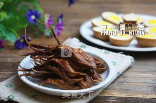 Marinated Duck Tongue with Dried Tofu and Egg recipe