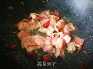 #团圆饭# Stir-fried Cauliflower with Bacon recipe
