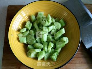 Cucumber Mixed Jellyfish recipe