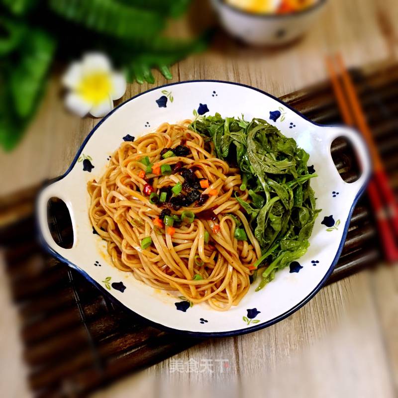 #春食野菜香#chilled Toon Noodles recipe