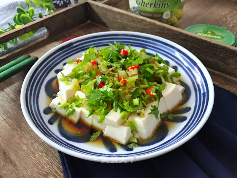 Tofu with Pickled Cucumbers recipe