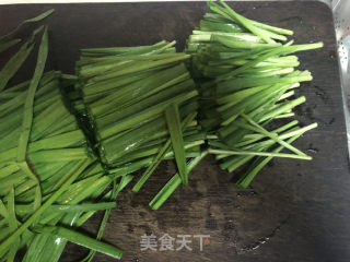 Stir-fried Shredded Shredded Chinese Chives recipe