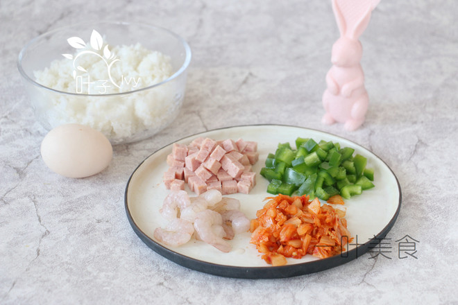 Spicy Cabbage and Shrimp Fried Rice recipe