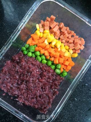 Fruit and Vegetable Sticky Rice Bento recipe