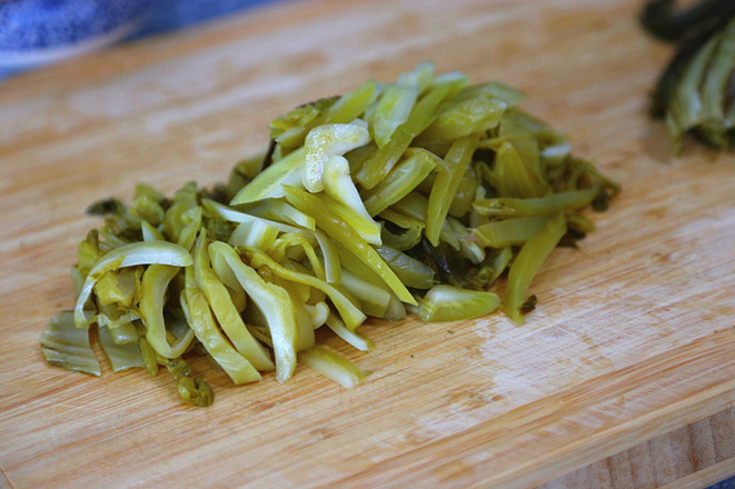 Homemade Pickled Sauerkraut---stir-fried Chicken Gizzards with Sauerkraut recipe