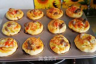 Beef Sausage Small Pizza recipe