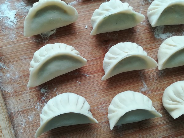 Sophora Japonica Steamed Dumplings recipe