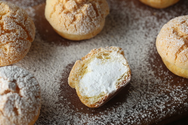 Meringue Puffs recipe