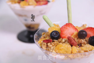Yogurt Assorted Fruit Cereal recipe