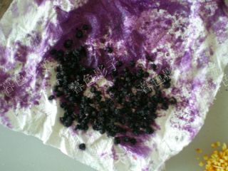 Black Wolfberry Rice Cake recipe