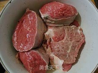 New Year's Dishes Go with Wine-----【beef with Chili Sauce】 recipe