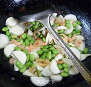 Stir-fried Edamame with Wild Rice recipe