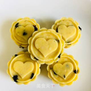 Blueberry Mung Bean Cake recipe