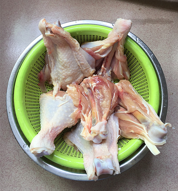 Roasted Chicken Drumsticks in Red Oil recipe