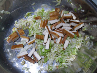 Cabbage Mixed with Dried Tofu recipe