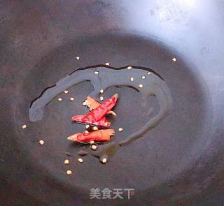 Stir-fried Fungus with Chives and Tofu recipe