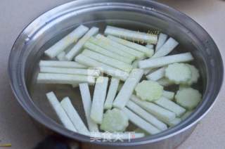 Steamed Radish with Scallops recipe