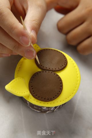 Steps for Making Fondant Cup Cakes recipe