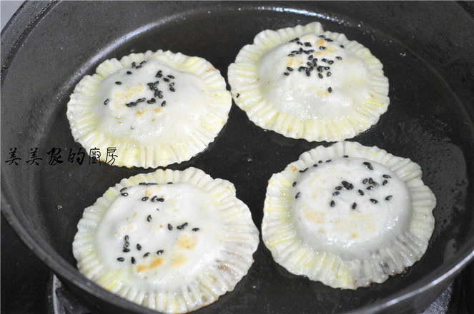 Red Bean Pancake with Dumpling Skin recipe