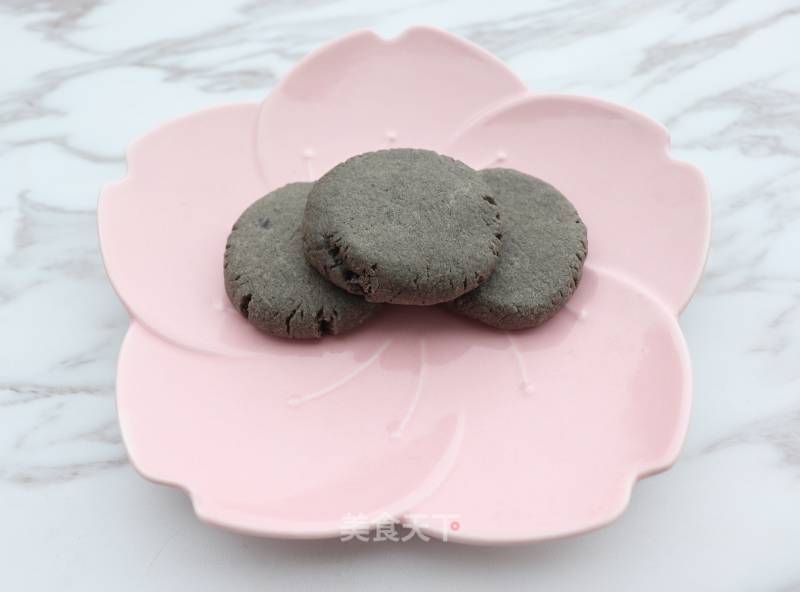 Melting Black Sesame Biscuits recipe