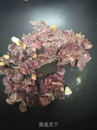 Fried Beef with Snow Pea recipe