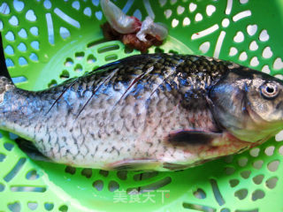 Crucian Carp with Vinegar Pepper recipe