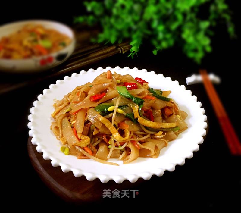 Fried Rice Noodles recipe