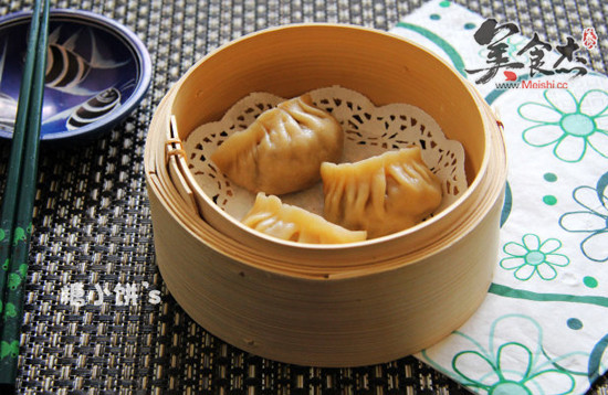 Crescent Steamed Dumplings recipe