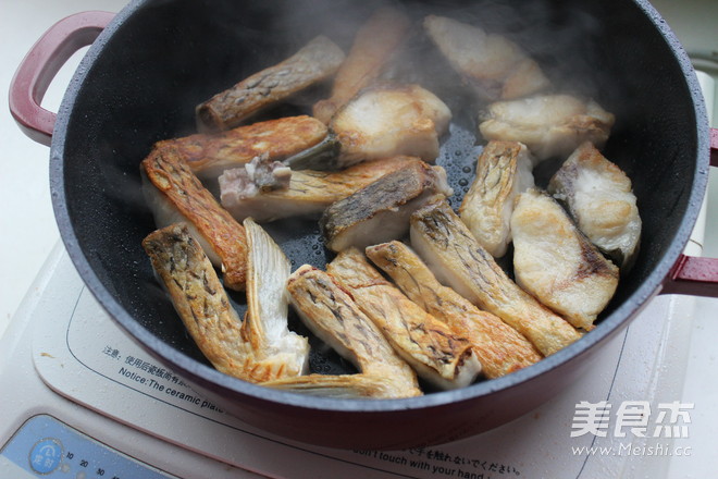 Chicken and Fish Hot Pot recipe