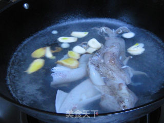 Pen Tube Fish Stewed with Cabbage Tofu recipe