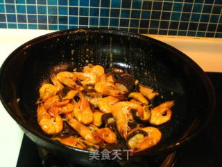 Stir-fried Shrimps with Mushrooms recipe