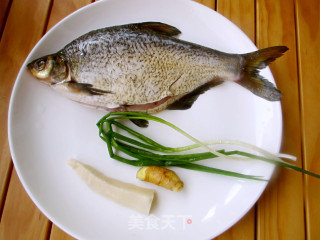 Steamed Wuchang Fish recipe