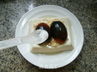 Shrimp and Preserved Egg with Tofu recipe