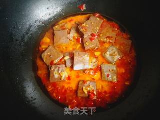 Roasted Duck Blood with Garlic Sprouts recipe