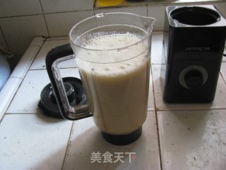 Summer Refreshing Drink (3)-banana Milkshake recipe