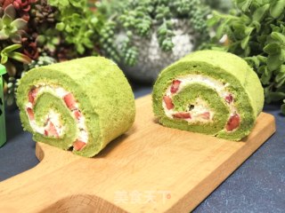 Spinach Strawberry Cake Roll recipe