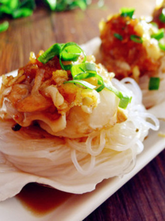 Steamed Scallops with Garlic Vermicelli