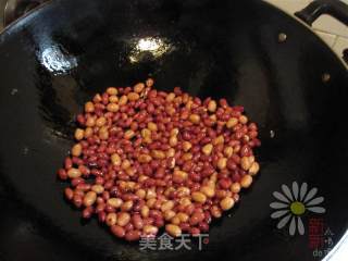 Stir-fried Peanuts with Cilantro and Dried Tofu recipe
