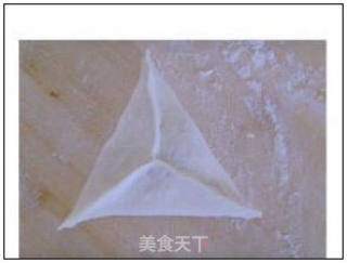 Triangle Bean Paste Buns. recipe