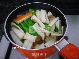 Black Pepper Pork Ribs Mixed Pot recipe