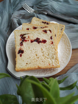 # Fourth Baking Contest and is Love to Eat Festival# Cranberry Brown Wheat Toast recipe