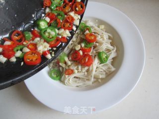 Stir-fried Enoki Mushrooms recipe